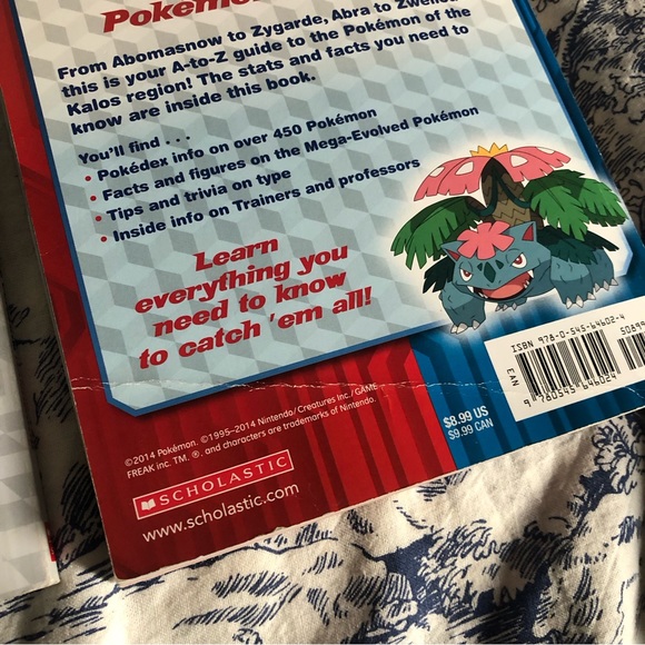 Pokemon Book Bundle: Black/white Handbook, Kalos Region Handbook. - Picture 3 of 5